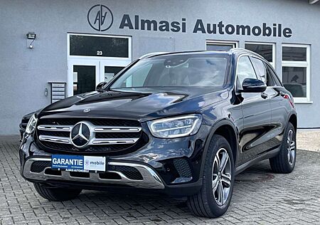 Mercedes-Benz GLC 220 DIESEL / 4MATIC / LED / AHK / 1. HAND