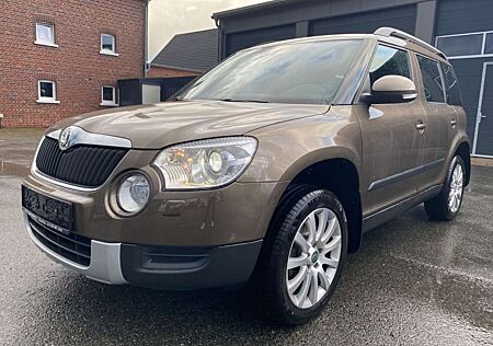 Skoda Yeti Elegance 2.0TDI 4x4/ 1. Hand/ 8-Fachbereift