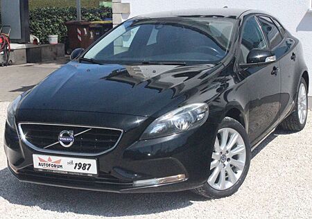 Volvo V40 D2~Tempomat~Klima~Navi~2.Hand~PDC~