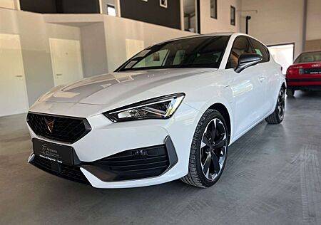 Cupra Leon 1.4 e-Hybrid ACC/LED/PDC/SHZ/Navi