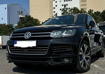 VW Touareg Volkswagen V6 TDI BMT