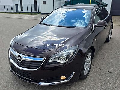 Opel Insignia Innovation 4x4,OPC,Kamara,Navi,BIXenon,SHZ,Leder,Totenwinckel,Spurhalteassistent,Regensensor,Abstandstempomat,Fernlichtau