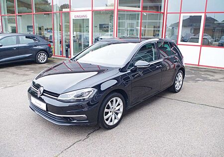 VW Golf Volkswagen 1.5 TSI Highline, LED adaptiv, Kamera, Navi