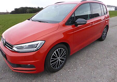 VW Touran Volkswagen Highline,Klimaauto,SHZ,Tempo,LED,NAVI,ACC,7 Sitzer