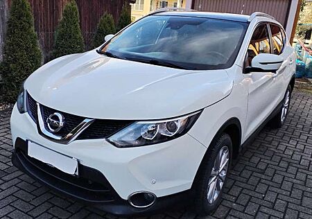 Nissan Qashqai 1.6 DIG-T Vision "Pano-Dach+ Leder+AHK+Navi