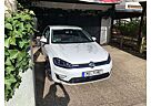 VW e-Golf Volkswagen mit CCS, ACC, Winterpaket u.v.m.