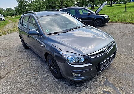 Hyundai i30 i30cw 1.4 Edition Plus