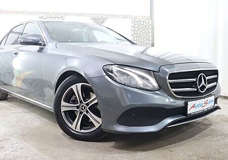 Mercedes-Benz E 220 d Lim. NAVI COMAND MULTIBEAM AMBIE-BELEU.