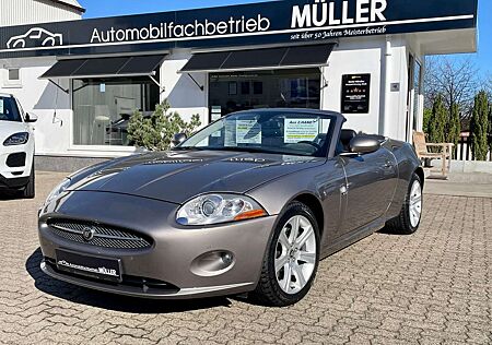 Jaguar XK Cabrio 3.5 V8 "Traumzustand"+2.HAND+Alle Insp.!
