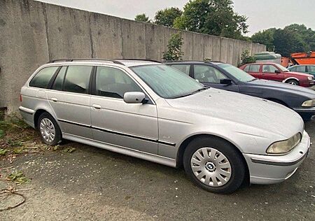 BMW 523i 523 E39 , touring, Schalter
