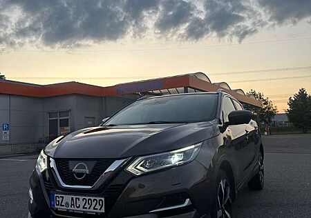 Nissan Qashqai 1.2 DIG-T Xtronic N-Connecta