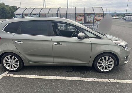 Kia Carens Familienauto: 7-Sitzer, TÜV 02/2027