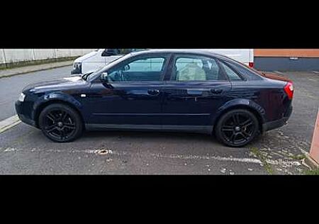 Audi A4 1.6