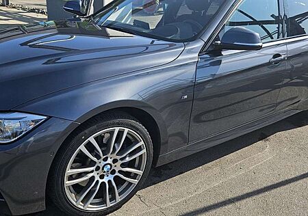 BMW 330d 330 Touring xDrive Aut.