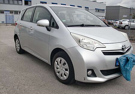 Toyota Verso-S Verso S Verso S 1.33 VVT-i Life