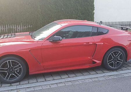 Ford Mustang 2.3 Eco Boost Aut.