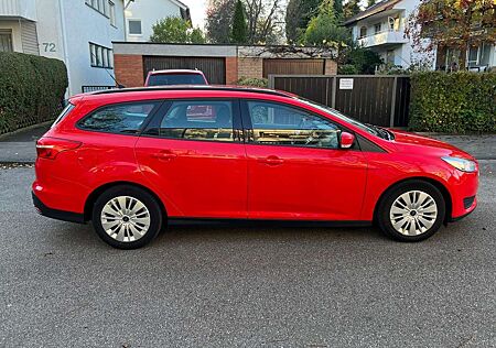 Ford Focus Turnier 1.5 TDCi Euro6 FESTPREIS