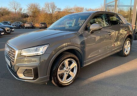 Audi Q2 40 TFSI quattro sport LED Navi DSG Kamera SHZ
