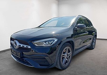 Mercedes-Benz GLA 250 *4MATIC*AMG-LINE*PANO*AMBIENTE*2.HAND*