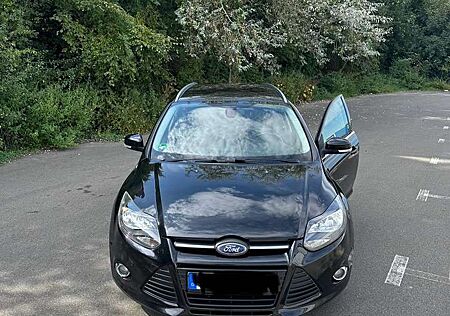 Ford Focus 1.6 Start-Stopp-System Aut. ACTIVE