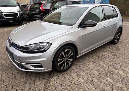 VW Golf Volkswagen VII 1,5 96kw Navi/LED/ Sitzhzg/ParkAssist