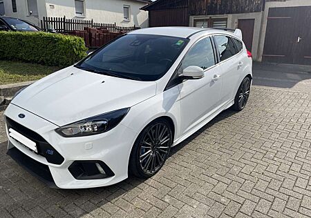 Ford Focus RS | Originalzustand | Schalensitze