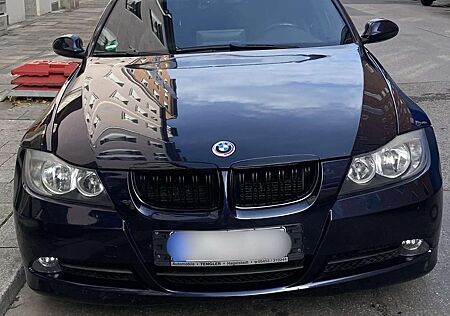 BMW 325i 325 Touring Aut.