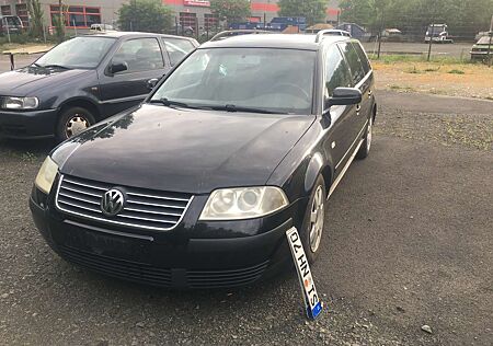 VW Passat Variant Volkswagen Basis