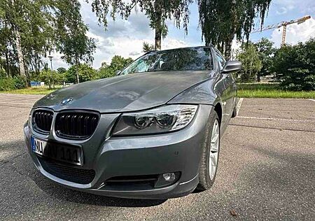 BMW 325d 325 DPF Touring Aut.