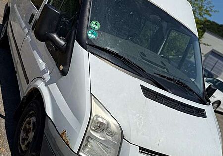 Ford Transit 300 TDCi 300 M TDCi VA S