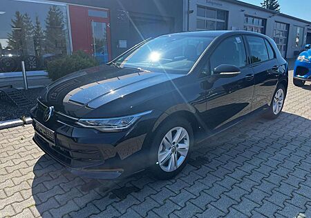 VW Golf Volkswagen 1.5 TSI Life Navi LED ACC AHK Lenkradheiz.