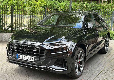 Audi Q8 55 TFSI quattro tiptronic competition plus