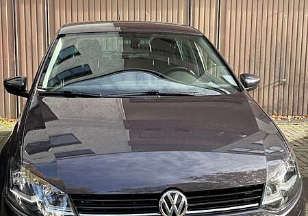 VW Polo Volkswagen 1.2 TSI Blue Motion Technology Allstar