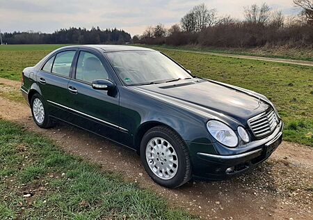 Mercedes-Benz E 200 E-Klasse Kompressor Automatik Elegance