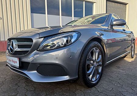 Mercedes-Benz C 200 d Lim.100kW 136PS NAVI/PDC/SHZ/1.Hand/85tkm