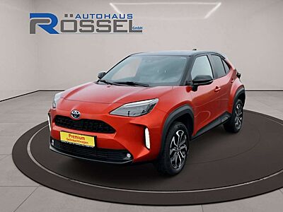 Toyota Yaris Cross 1,5 Hybrid FWD Spicy Edition 17" Alu LED Matrix Na
