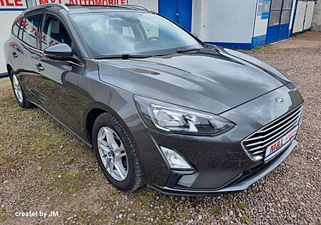 Ford Focus Turnier Checkheft beheizte Frontscheibe