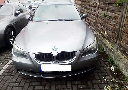 BMW 520i 520