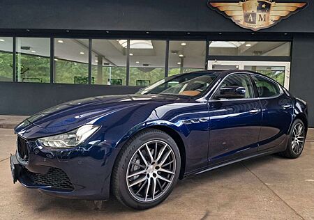 Maserati Ghibli 3.0 V6 Automatik RWD Leder/Nur-3900Km