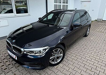 BMW 525 d Tour. Sport PANO Massage ACC Exklusivleder