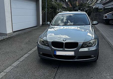 BMW 320d 320 DPF Aut.