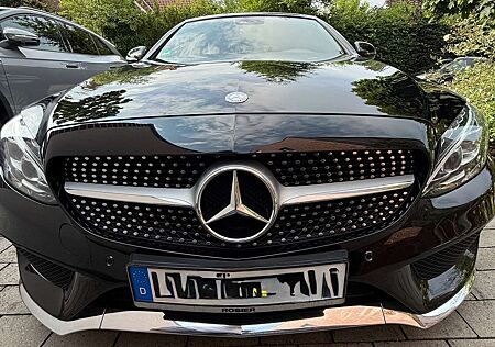 Mercedes-Benz C 220 d Cabrio 4Matic 9G-TRONICAMG Line