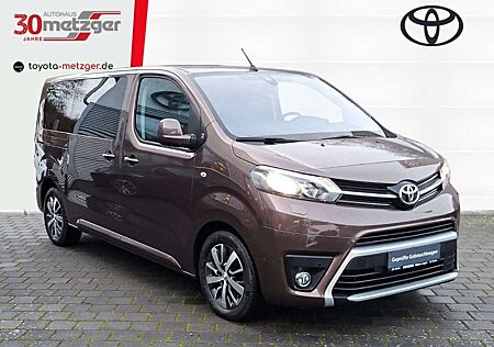 Toyota Pro Ace Proace Verso 2.0 Team D L1 +Navi +Mehrzonenklima +WLAN +S
