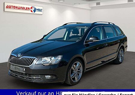 Skoda Superb Kombi 2.0 TDI Pano AAC PDC Memo Navi SHZ