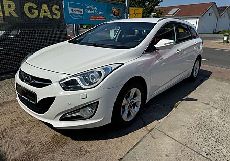 Hyundai i40 cw 5 Star Edition / XENON / NAVI / KAMERA