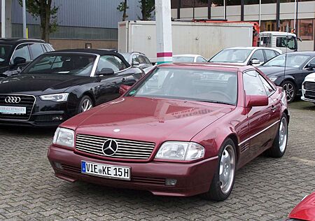 Mercedes-Benz SL 300 Oldtimer mit H - Kennzeichen