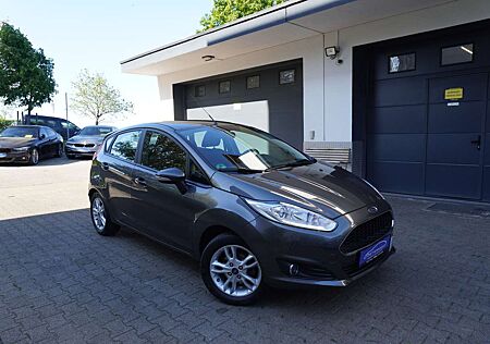 Ford Fiesta 1.25 Celebration KLIMA+ALU+SitzHzg+1Hd+Org.46.Tkm