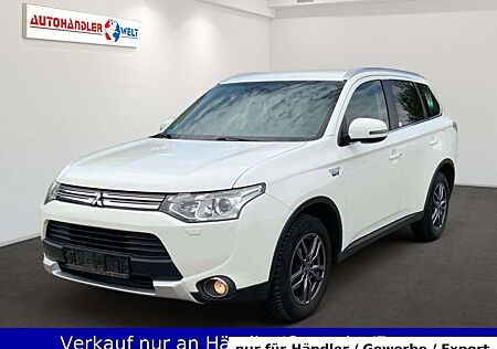 Mitsubishi Outlander 2.0 Auto. PHEV 4WD Xenon Navi T-Leder