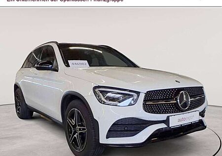 Mercedes-Benz GLC 300 d 4M- AMG AHK PANO Leder