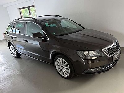 Skoda Superb Combi Exclusive 2.0 TDI Navi Memory